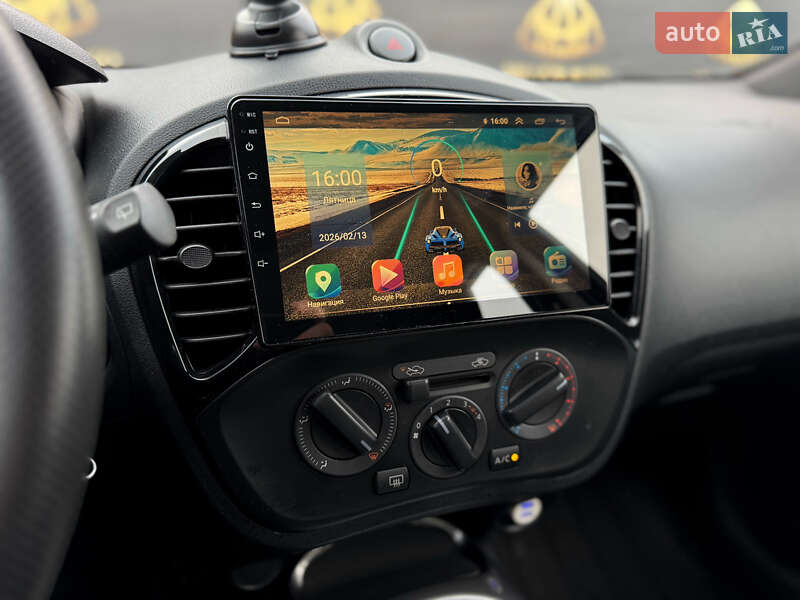 Позашляховик / Кросовер Nissan Juke 2019 в Києві