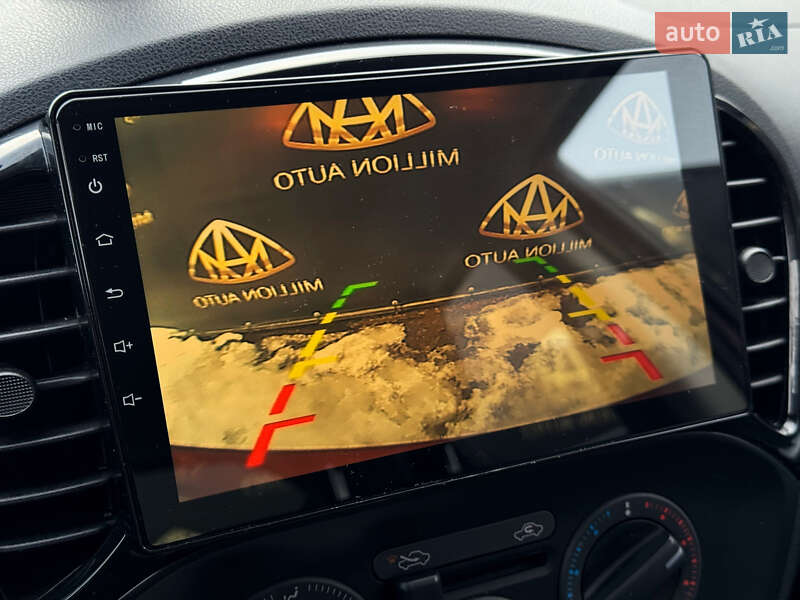 Позашляховик / Кросовер Nissan Juke 2019 в Києві