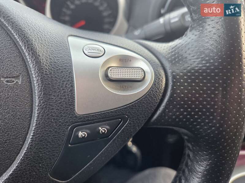 Внедорожник / Кроссовер Nissan Juke 2013 в Киеве фото 18 Внедорожник / Кроссовер Nissan Juke 2013 в Киеве
