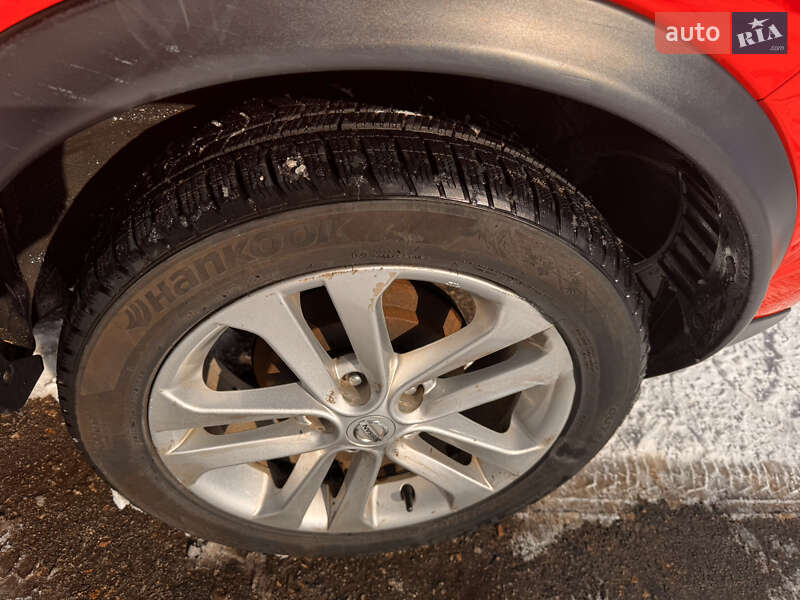 Внедорожник / Кроссовер Nissan Juke 2017 в Днепре