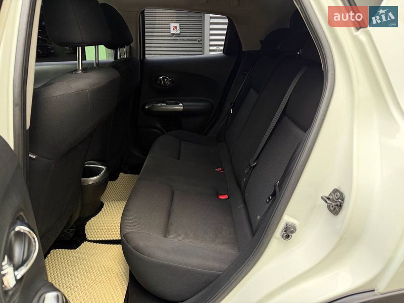 Внедорожник / Кроссовер Nissan Juke 2011 в Киеве