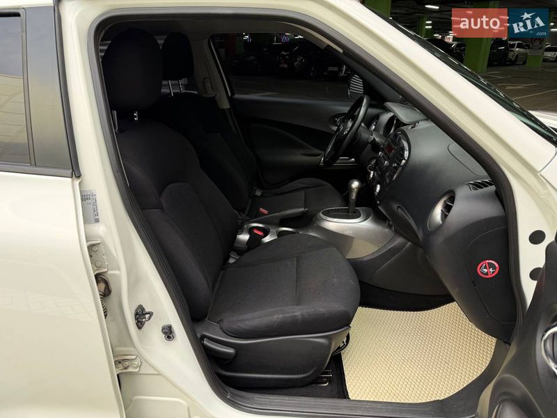 Внедорожник / Кроссовер Nissan Juke 2011 в Киеве