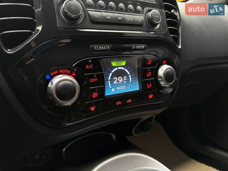 Внедорожник / Кроссовер Nissan Juke 2011 в Киеве