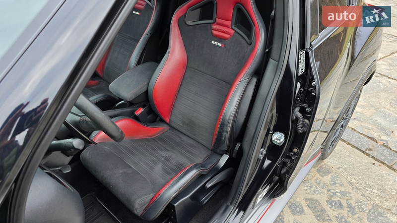 Внедорожник / Кроссовер Nissan Juke 2014 в Черкассах