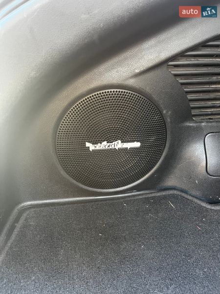 Внедорожник / Кроссовер Nissan Juke 2013 в Черновцах