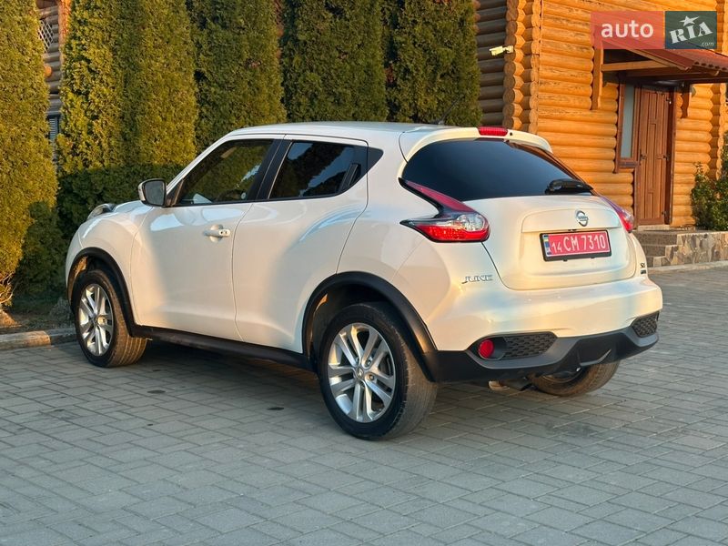 Внедорожник / Кроссовер Nissan Juke 2015 в Виноградове
