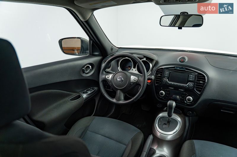 Внедорожник / Кроссовер Nissan Juke 2015 в Киеве