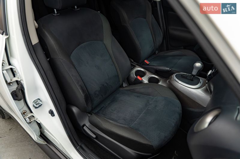 Внедорожник / Кроссовер Nissan Juke 2015 в Киеве