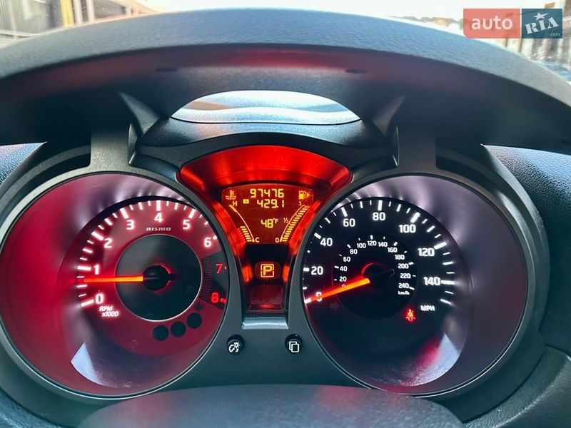 Внедорожник / Кроссовер Nissan Juke 2015 в Киеве