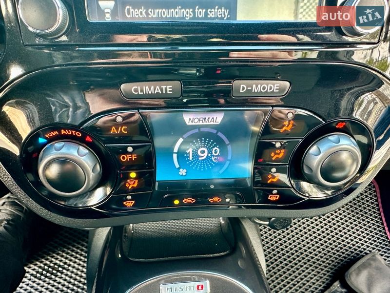 Внедорожник / Кроссовер Nissan Juke 2015 в Киеве