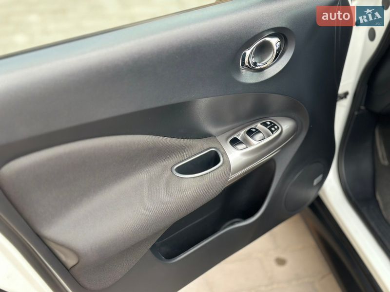 Внедорожник / Кроссовер Nissan Juke 2013 в Бродах