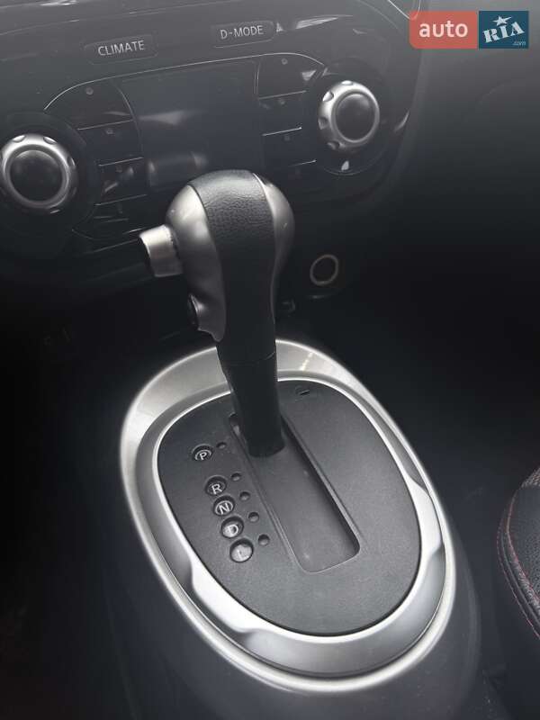 Позашляховик / Кросовер Nissan Juke 2012 в Києві