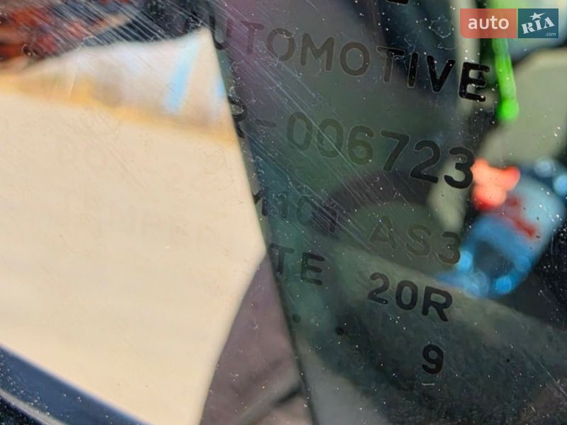 Внедорожник / Кроссовер Nissan Juke 2019 в Ровно