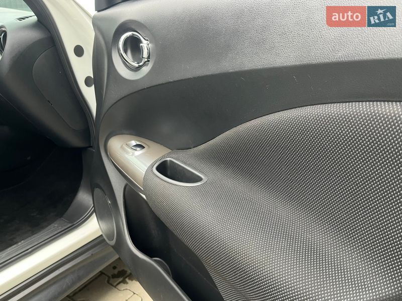 Позашляховик / Кросовер Nissan Juke 2014 в Дрогобичі фото 50 Позашляховик / Кросовер Nissan Juke 2014 в Дрогобичі