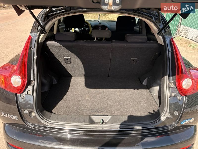 Внедорожник / Кроссовер Nissan Juke 2012 в Андрушевке
