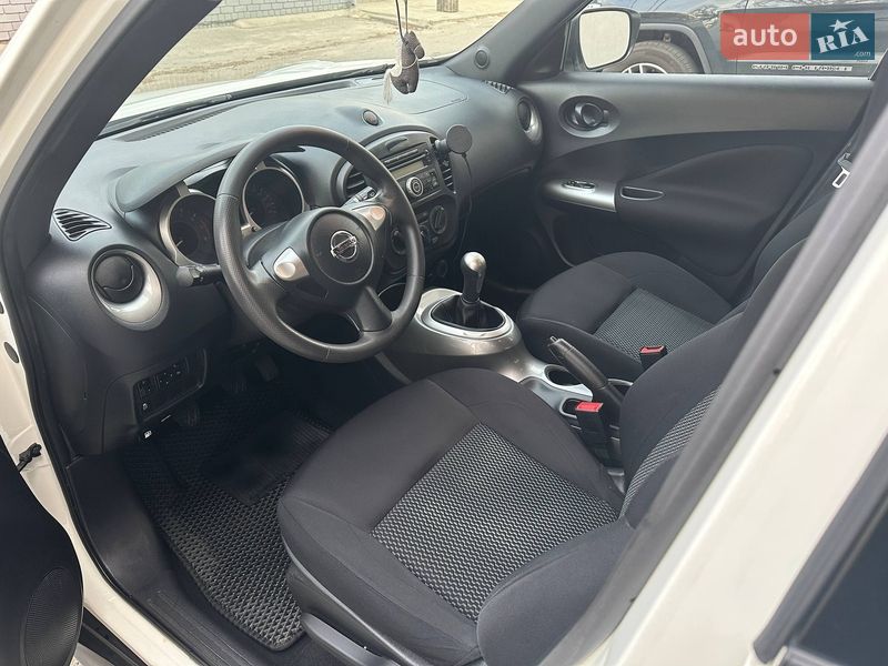 Внедорожник / Кроссовер Nissan Juke 2019 в Днепре