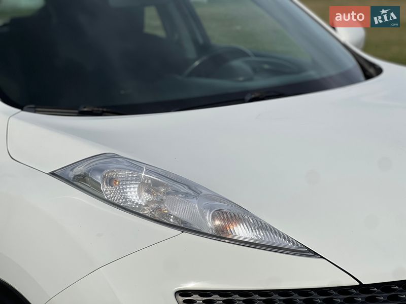 Внедорожник / Кроссовер Nissan Juke 2012 в Ровно фото 6 Внедорожник / Кроссовер Nissan Juke 2012 в Ровно