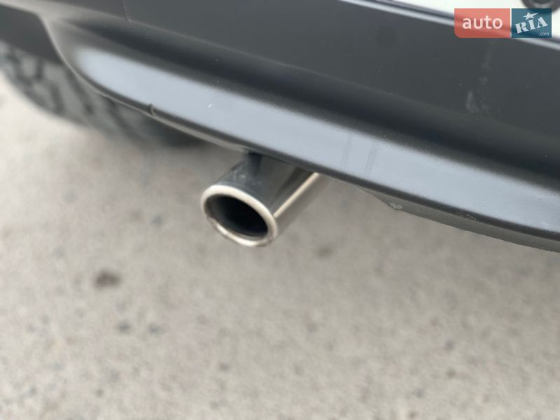 Внедорожник / Кроссовер Nissan Juke 2012 в Ровно фото 17 Внедорожник / Кроссовер Nissan Juke 2012 в Ровно