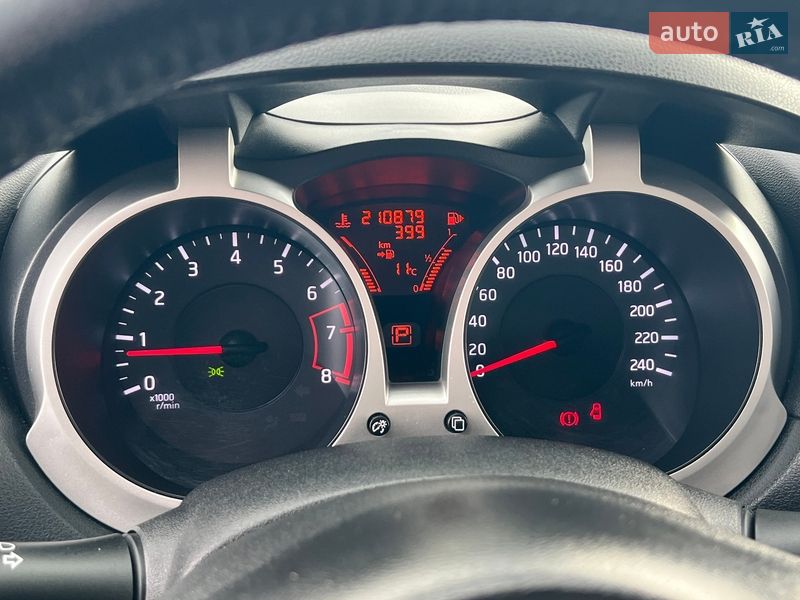 Внедорожник / Кроссовер Nissan Juke 2012 в Ровно фото 34 Внедорожник / Кроссовер Nissan Juke 2012 в Ровно