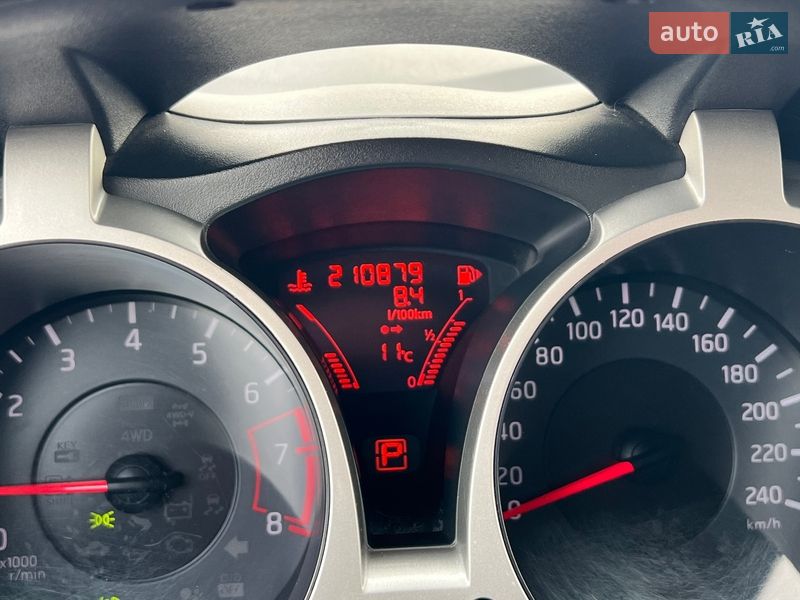 Внедорожник / Кроссовер Nissan Juke 2012 в Ровно фото 35 Внедорожник / Кроссовер Nissan Juke 2012 в Ровно