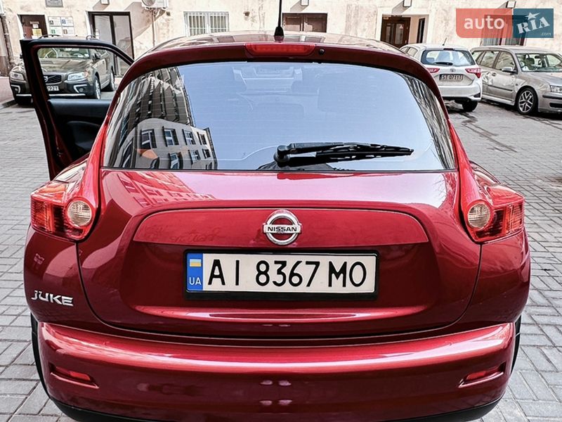 Позашляховик / Кросовер Nissan Juke 2012 в Києві