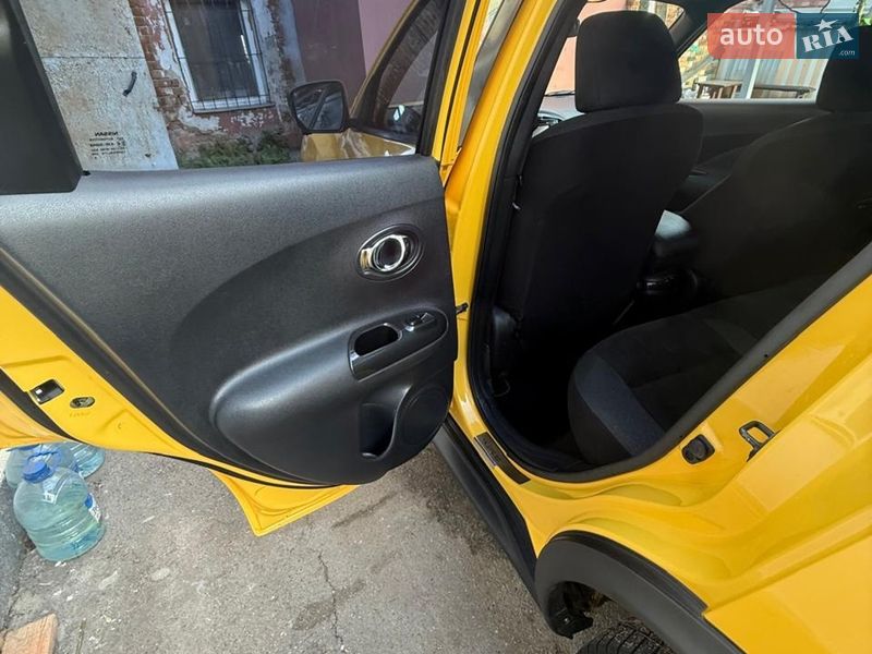 Позашляховик / Кросовер Nissan Juke 2016 в Харкові фото 8 Позашляховик / Кросовер Nissan Juke 2016 в Харкові