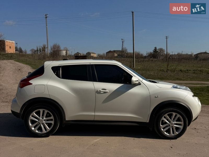 Внедорожник / Кроссовер Nissan Juke 2012 в Черновцах фото 2 Внедорожник / Кроссовер Nissan Juke 2012 в Черновцах
