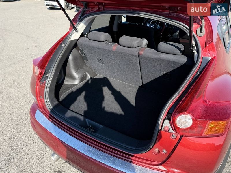 Позашляховик / Кросовер Nissan Juke 2011 в Кривому Розі