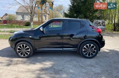 Позашляховик / Кросовер Nissan Juke 2011 в Демидівці