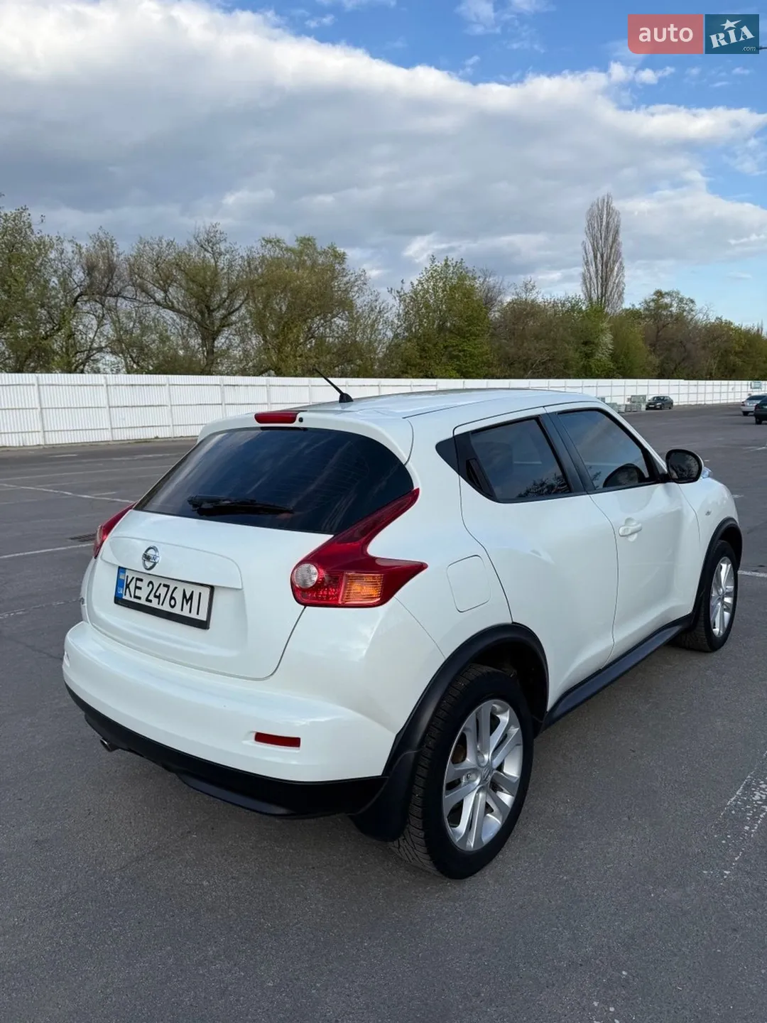 2014 Nissan Juke - мініатюра 2