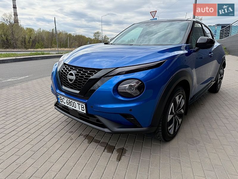 Внедорожник / Кроссовер Nissan Juke 2023 в Киеве