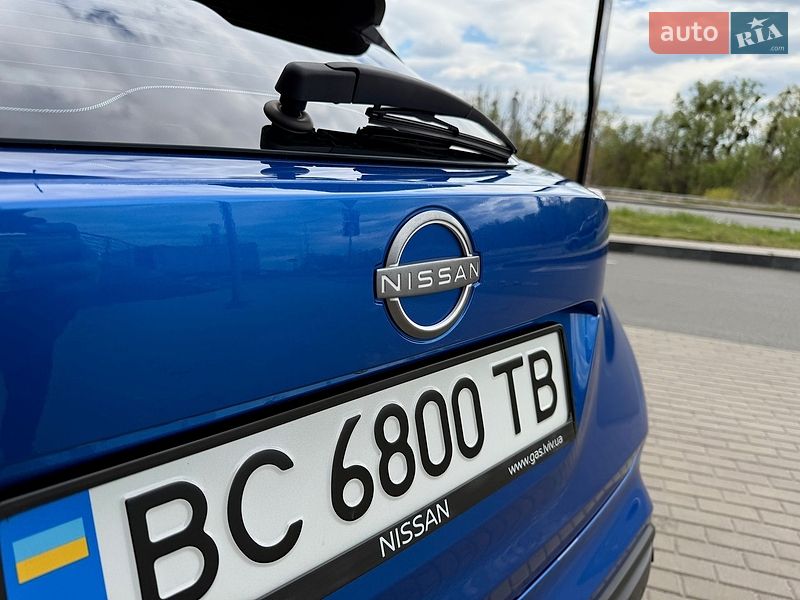 Внедорожник / Кроссовер Nissan Juke 2023 в Киеве