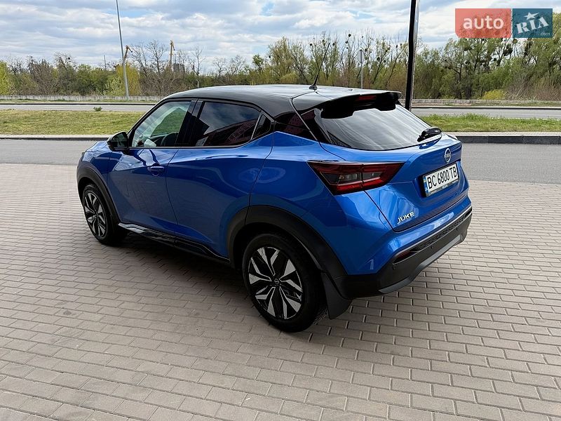 Внедорожник / Кроссовер Nissan Juke 2023 в Киеве