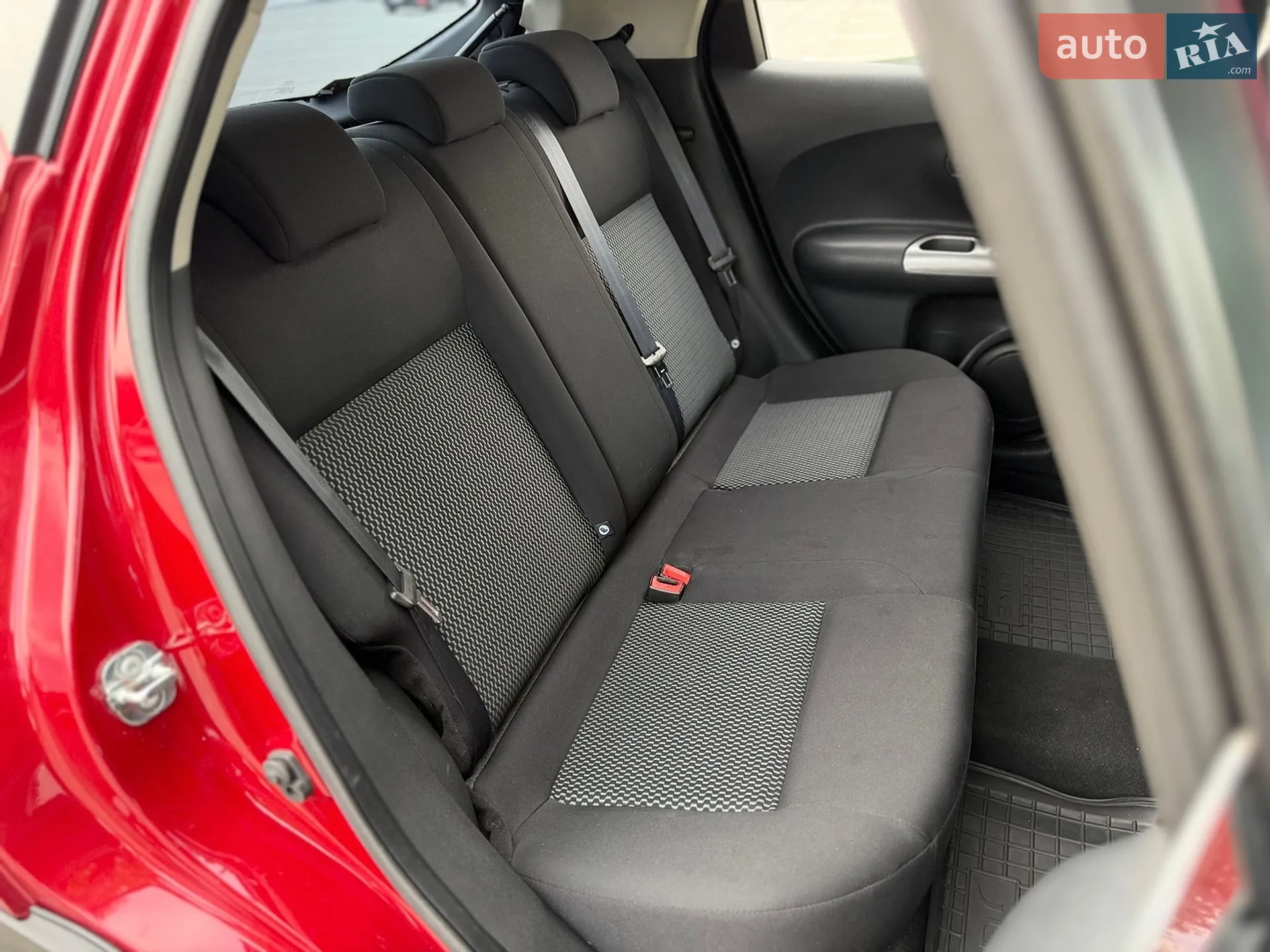2018 Nissan Juke - мініатюра 11
