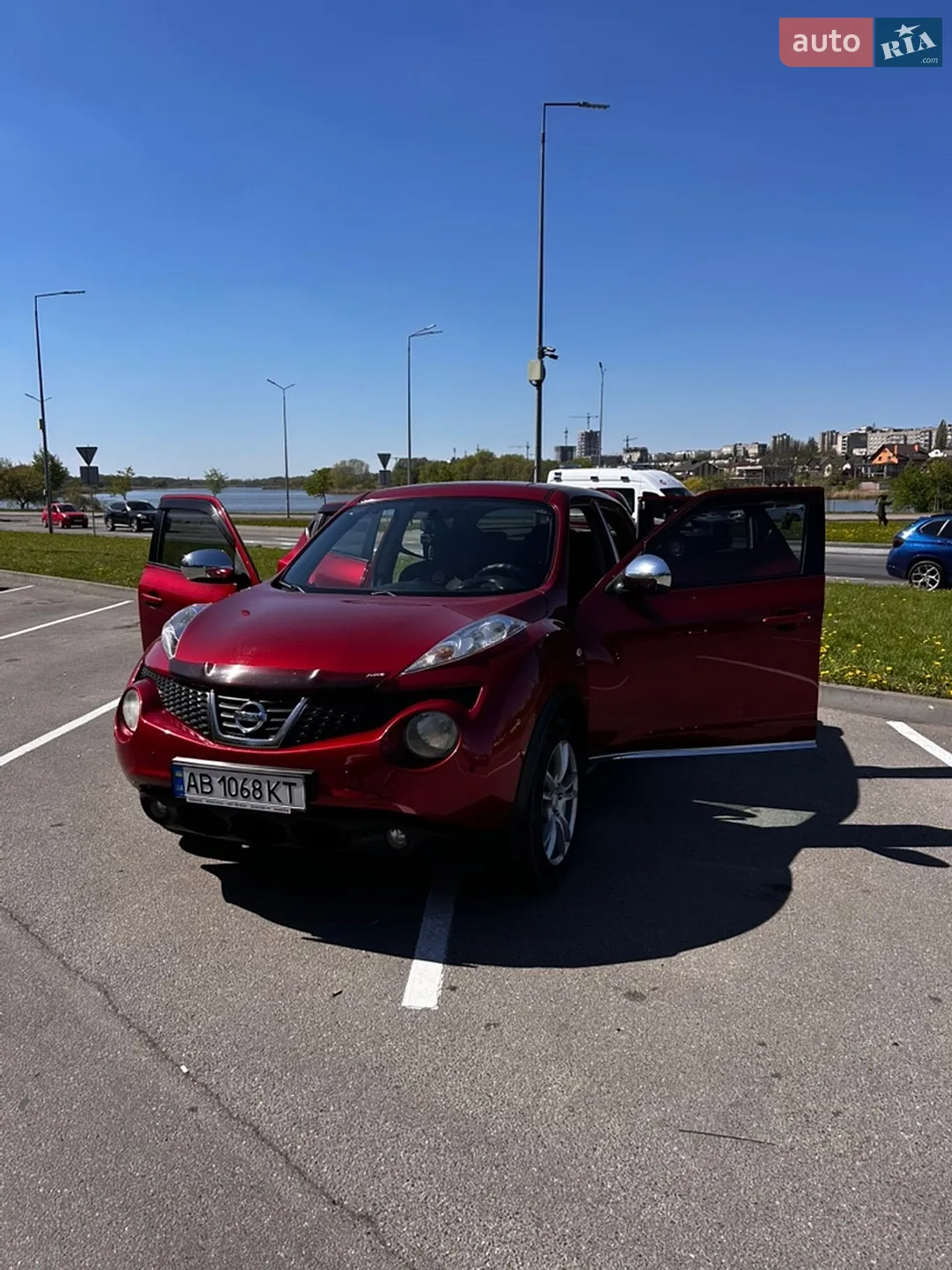 2011 Nissan Juke - мініатюра 2