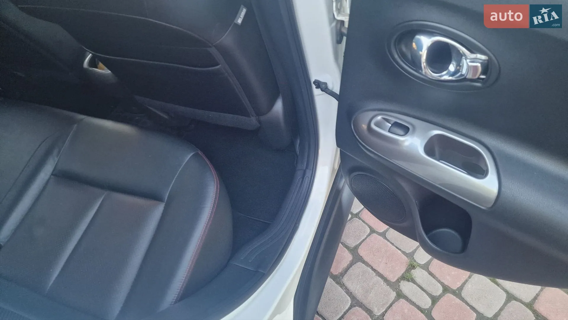 2013 Nissan Juke - мініатюра 41
