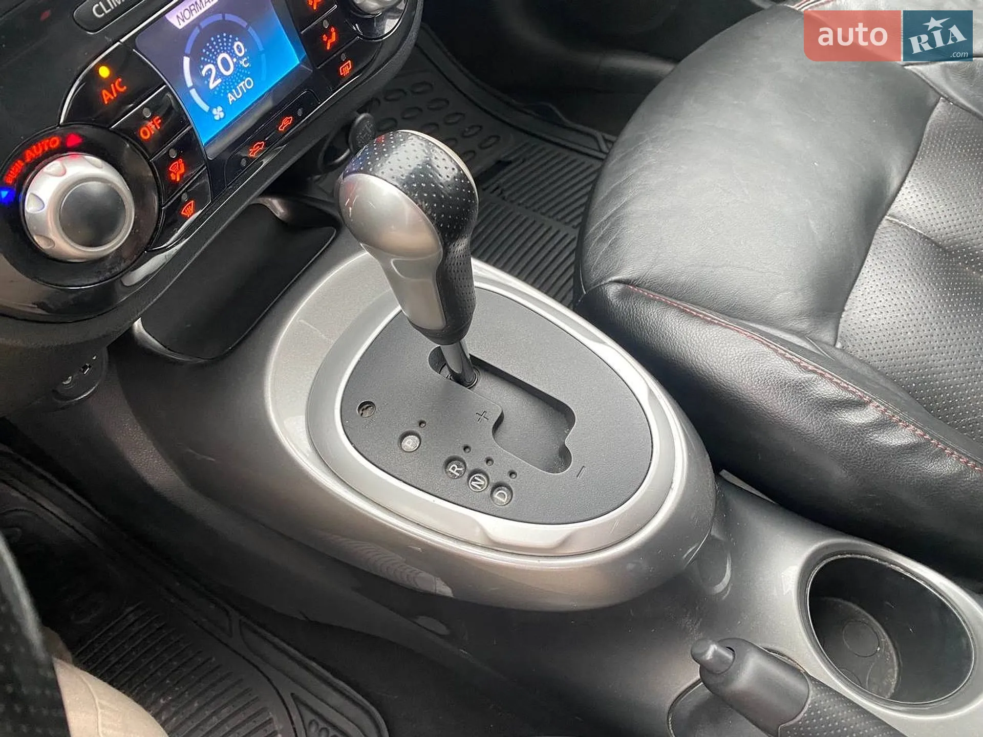 2012 Nissan Juke - мініатюра 18