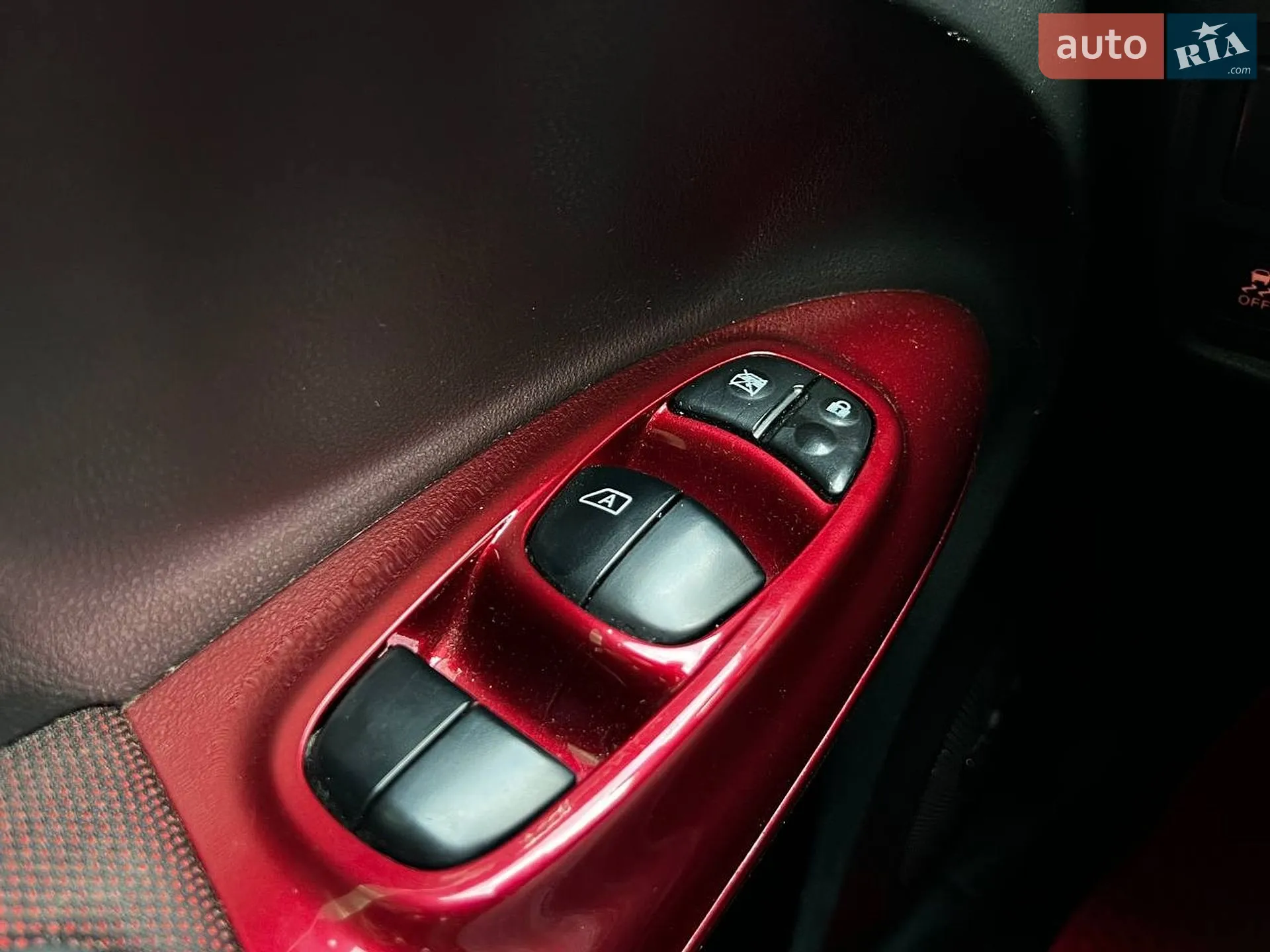 2014 Nissan Juke - мініатюра 16