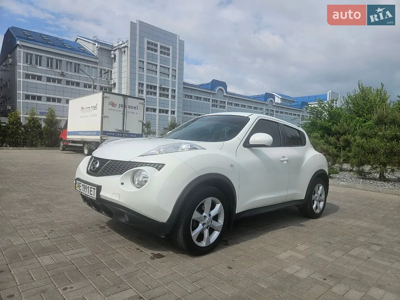 2011 Nissan Juke - мініатюра 12