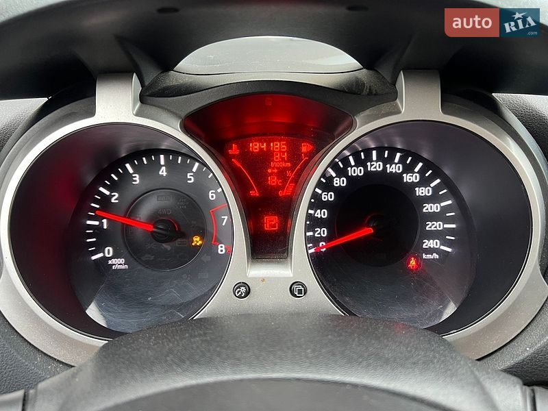 Позашляховик / Кросовер Nissan Juke 2012 в Києві фото 5 Позашляховик / Кросовер Nissan Juke 2012 в Києві