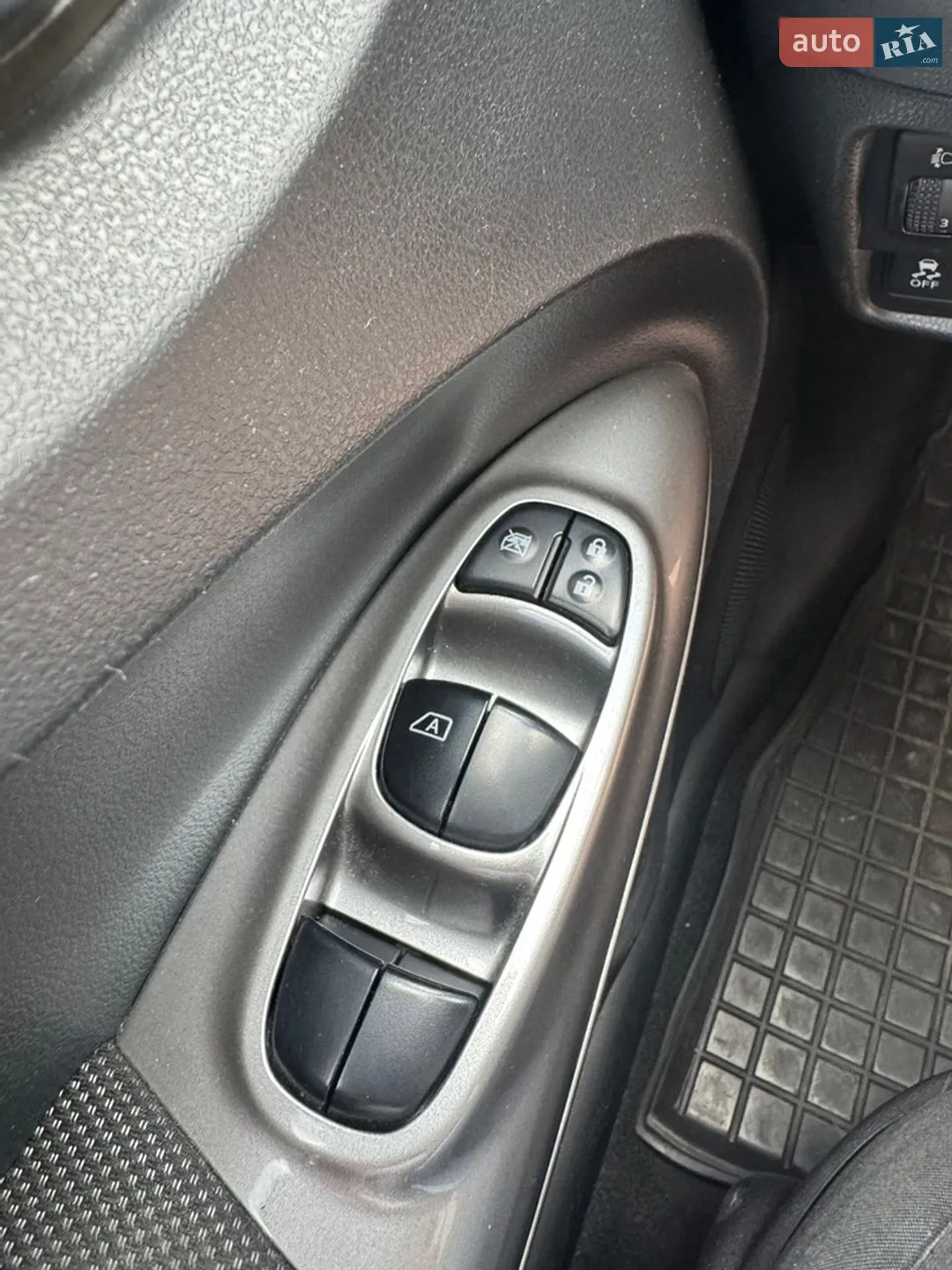 2014 Nissan Juke - мініатюра 11