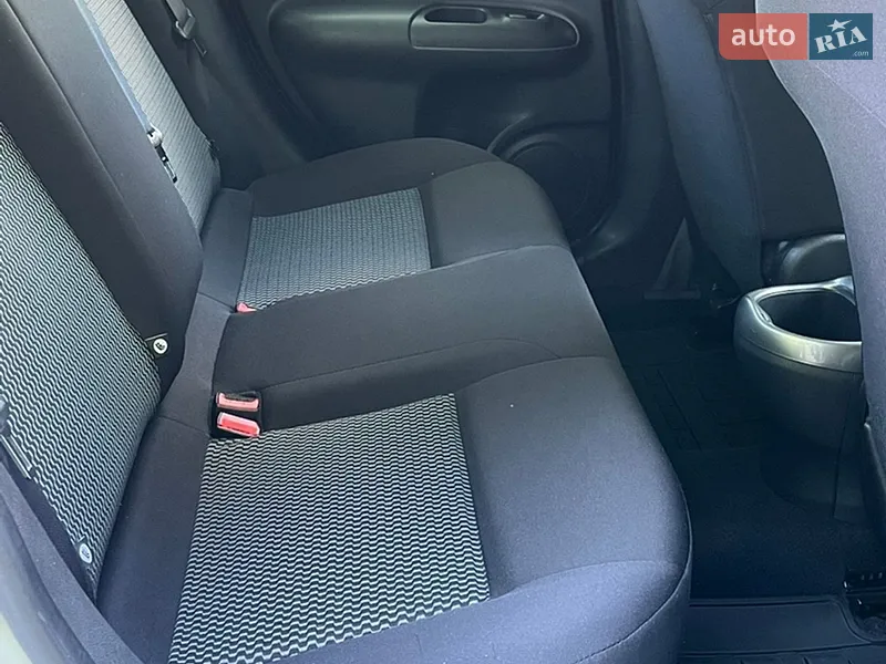 Nissan Juke 2017 VIN SJNFBAF15U7398640 фото оголошення 13 з 71