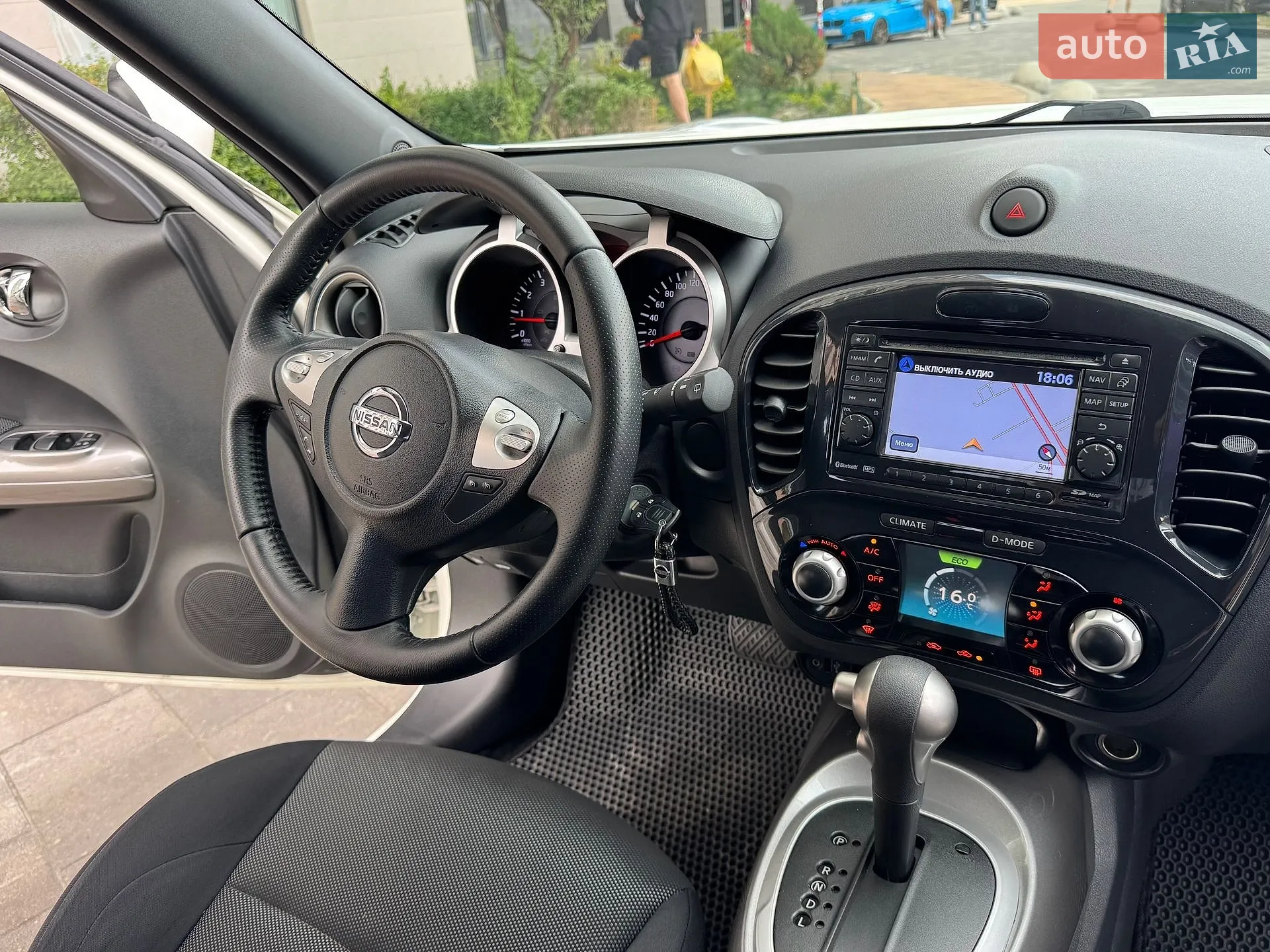 2012 Nissan Juke - мініатюра 23