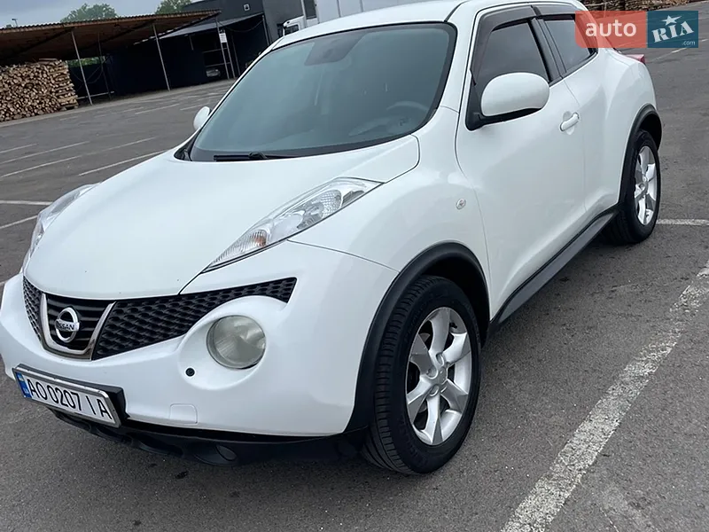 Nissan Juke 2011