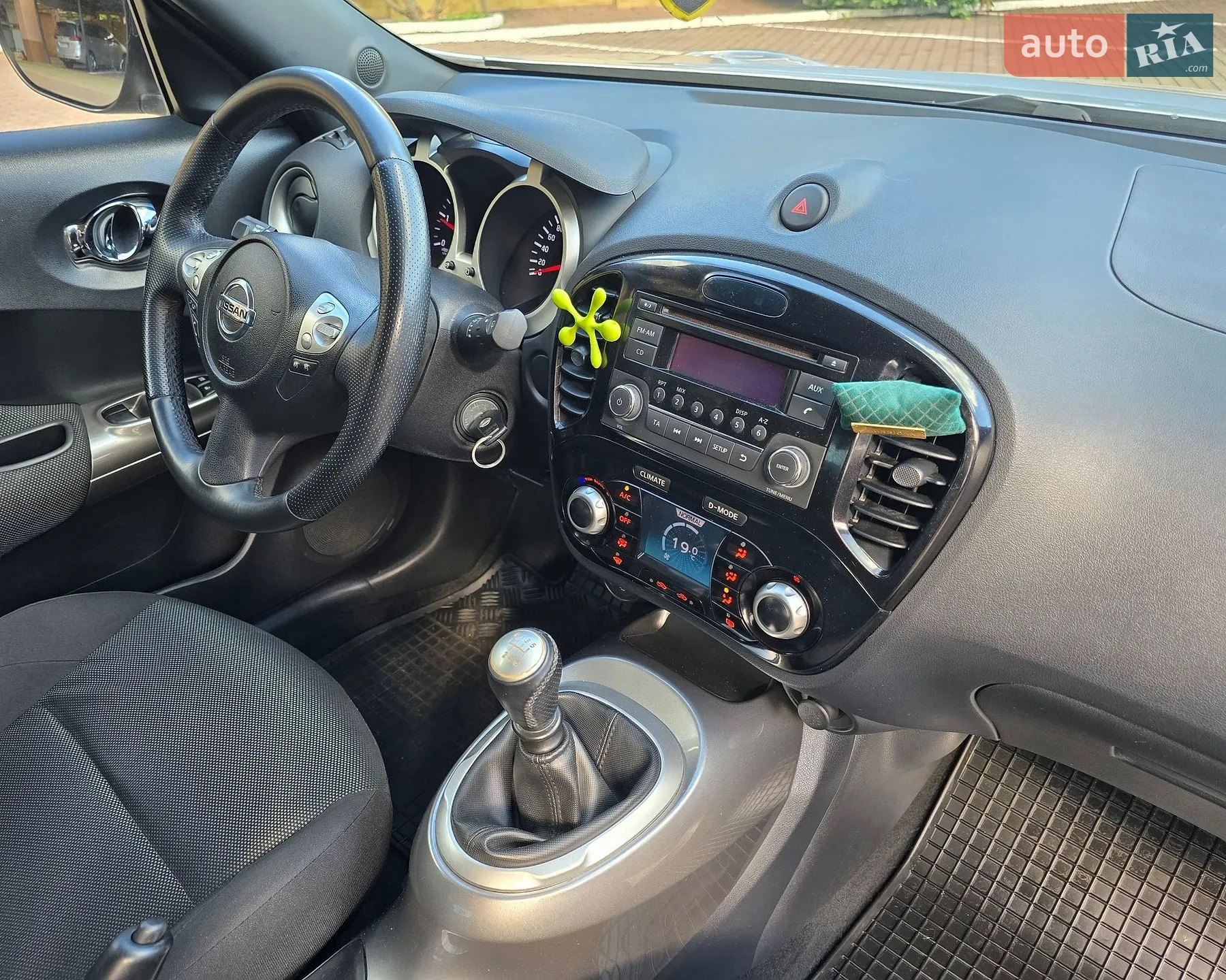 2013 Nissan Juke - мініатюра 23