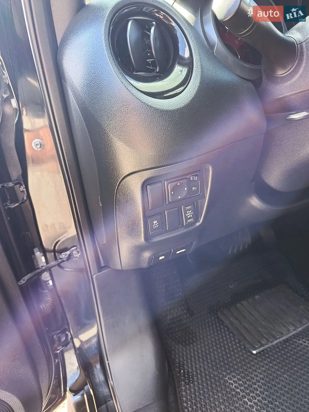 2013 Nissan Juke - мініатюра 18