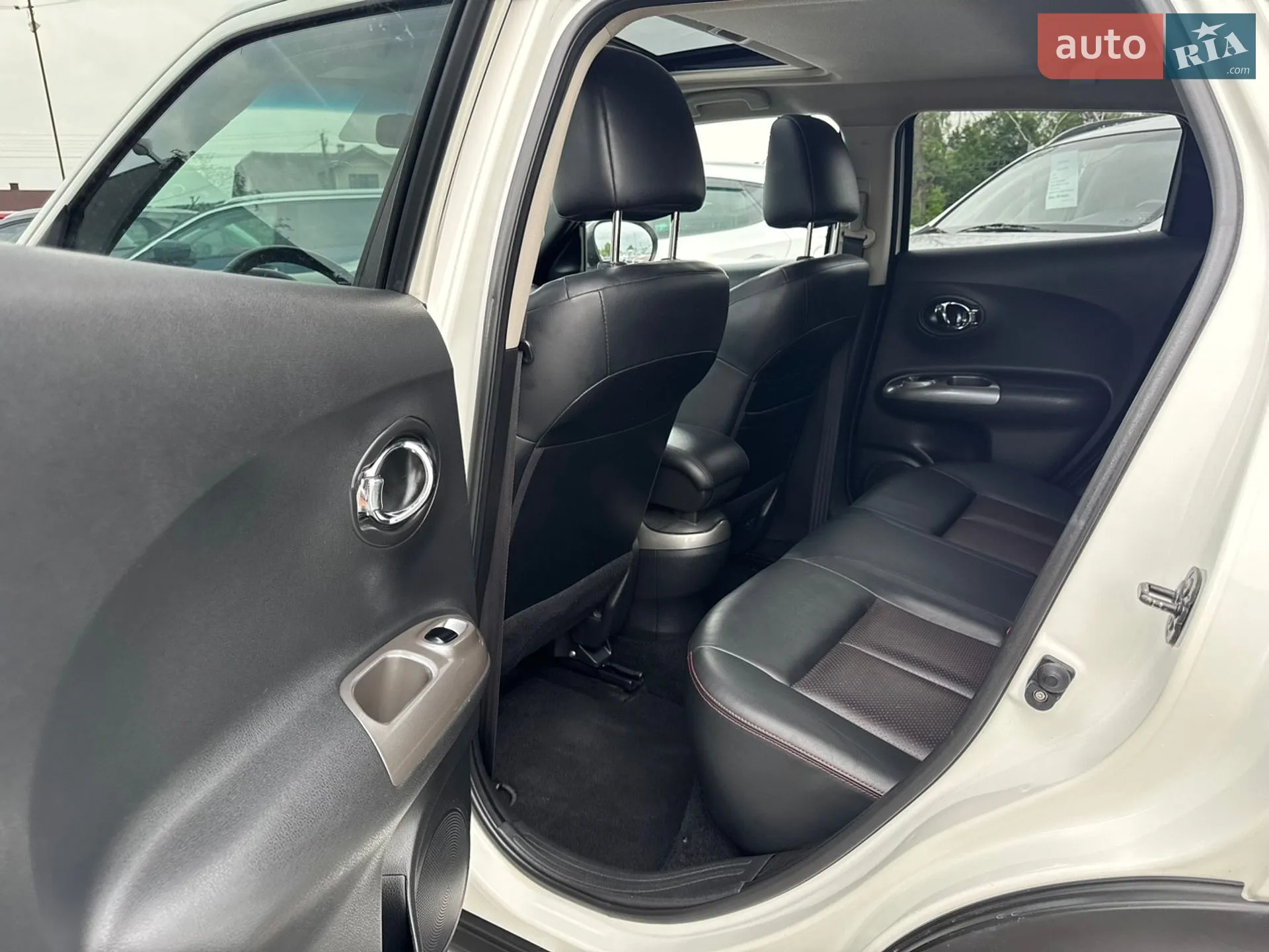 2012 Nissan Juke - мініатюра 23