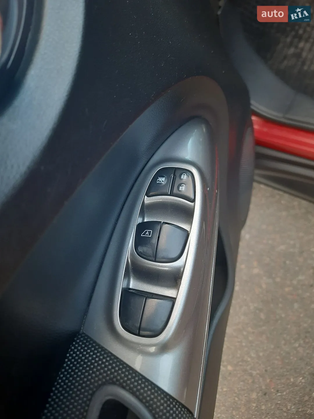 2012 Nissan Juke - мініатюра 33