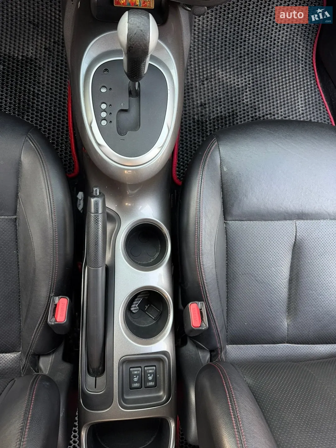 2011 Nissan Juke - мініатюра 22