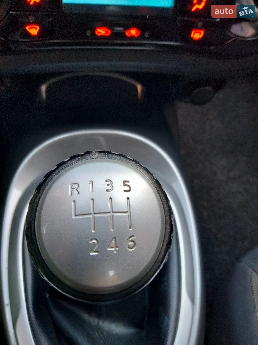 2013 Nissan Juke - мініатюра 22